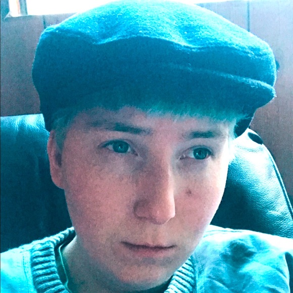 Meet your Posher, Cole - Picture 1 of 1